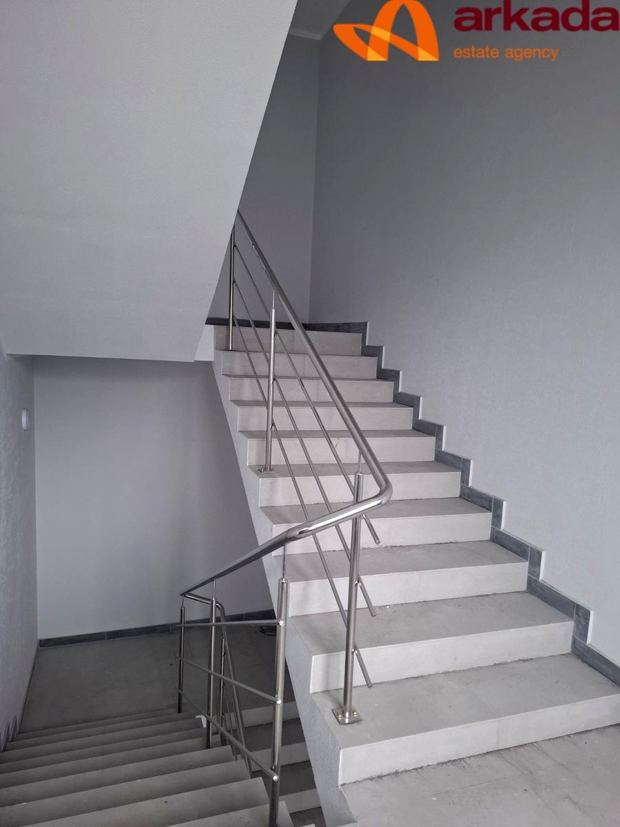 1844133592986379