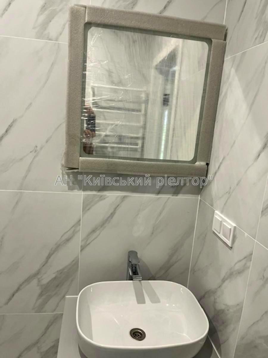 1833529503213381