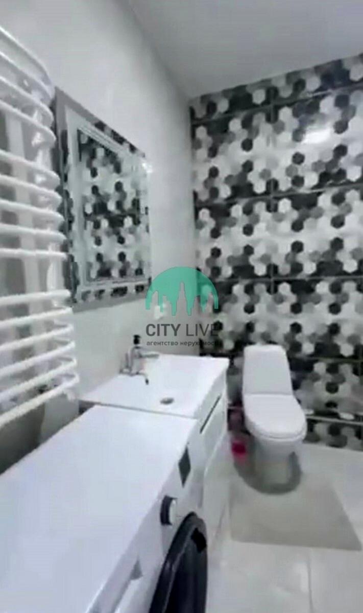 1842956424754389