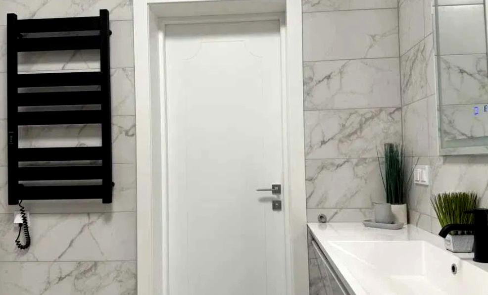 1837610004947039