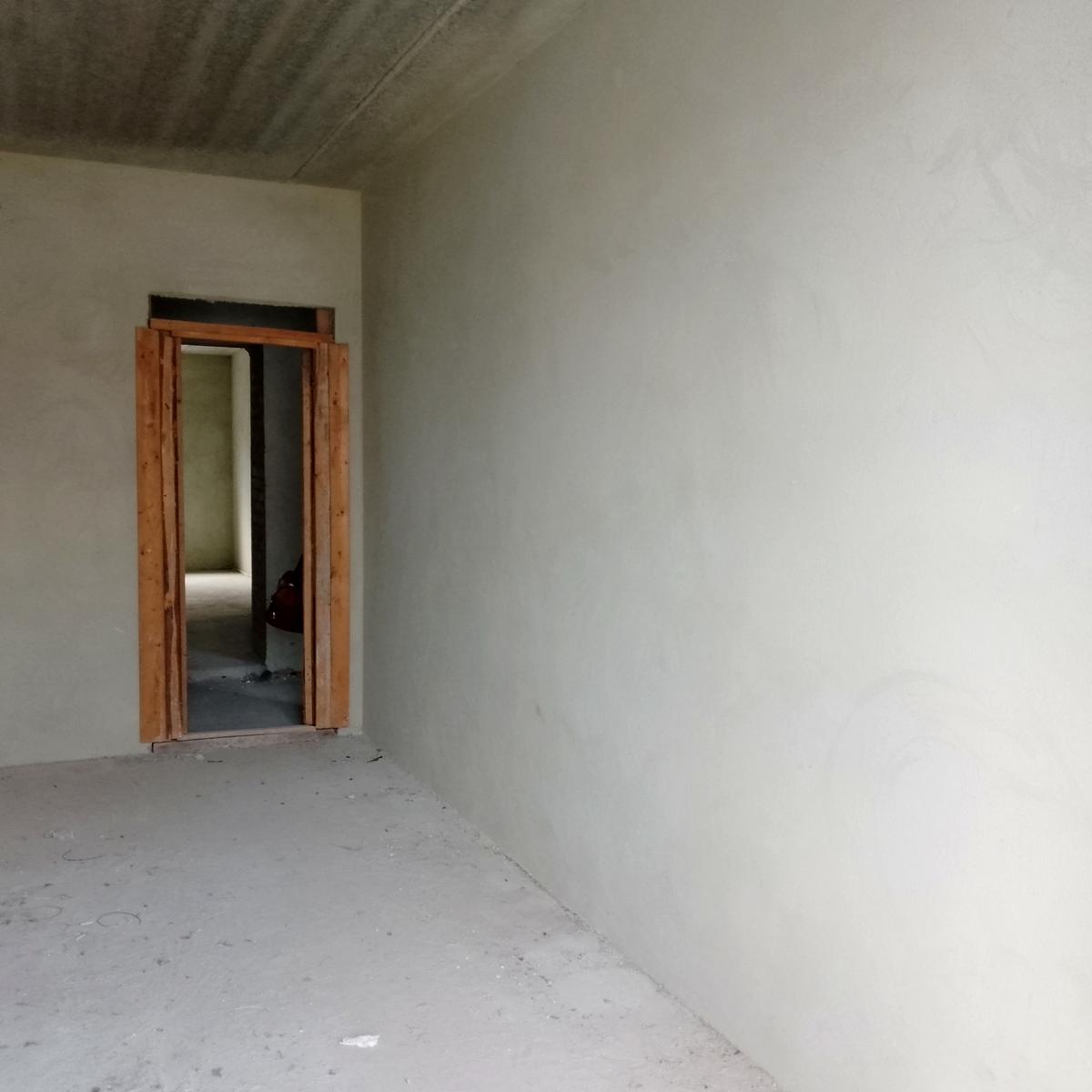 1817173896800390