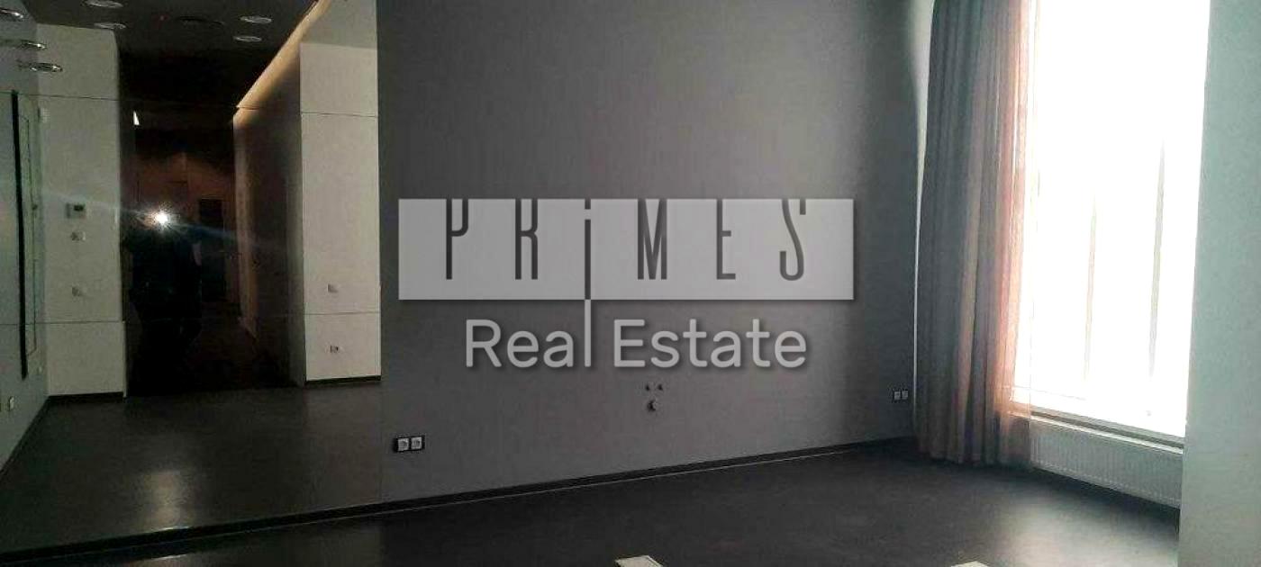 1835896270356395