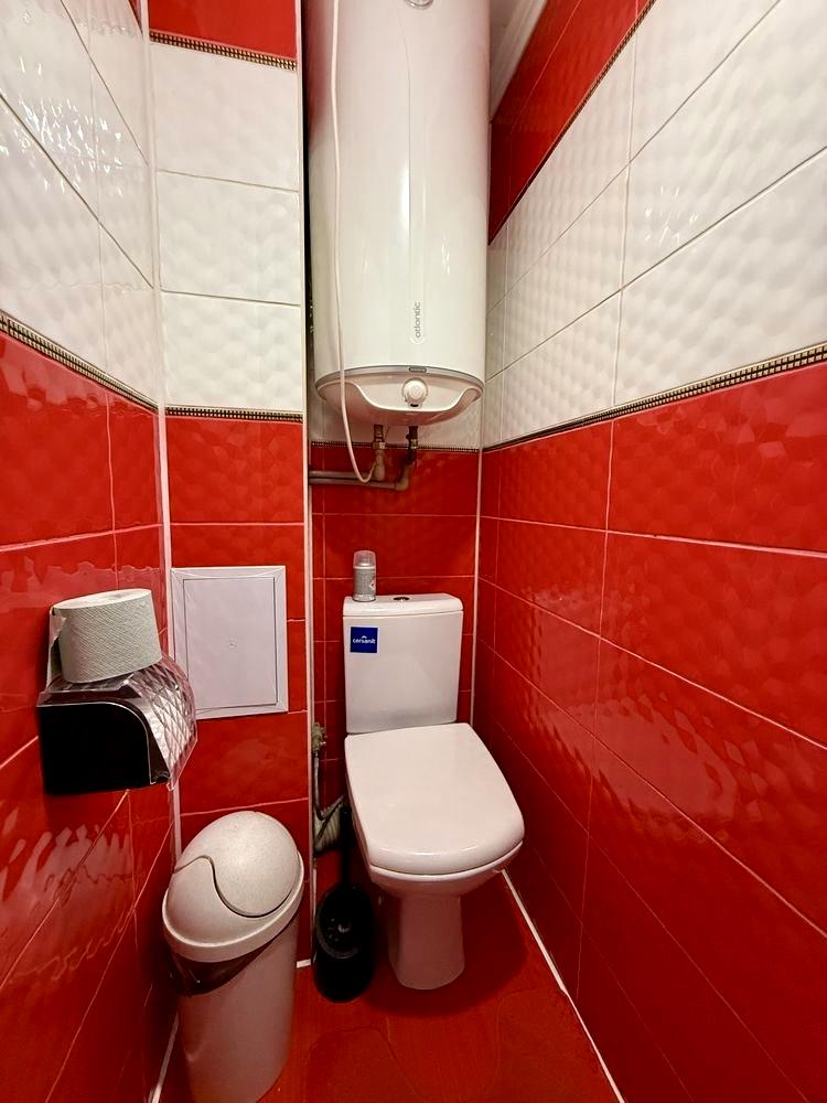 1846054774959395
