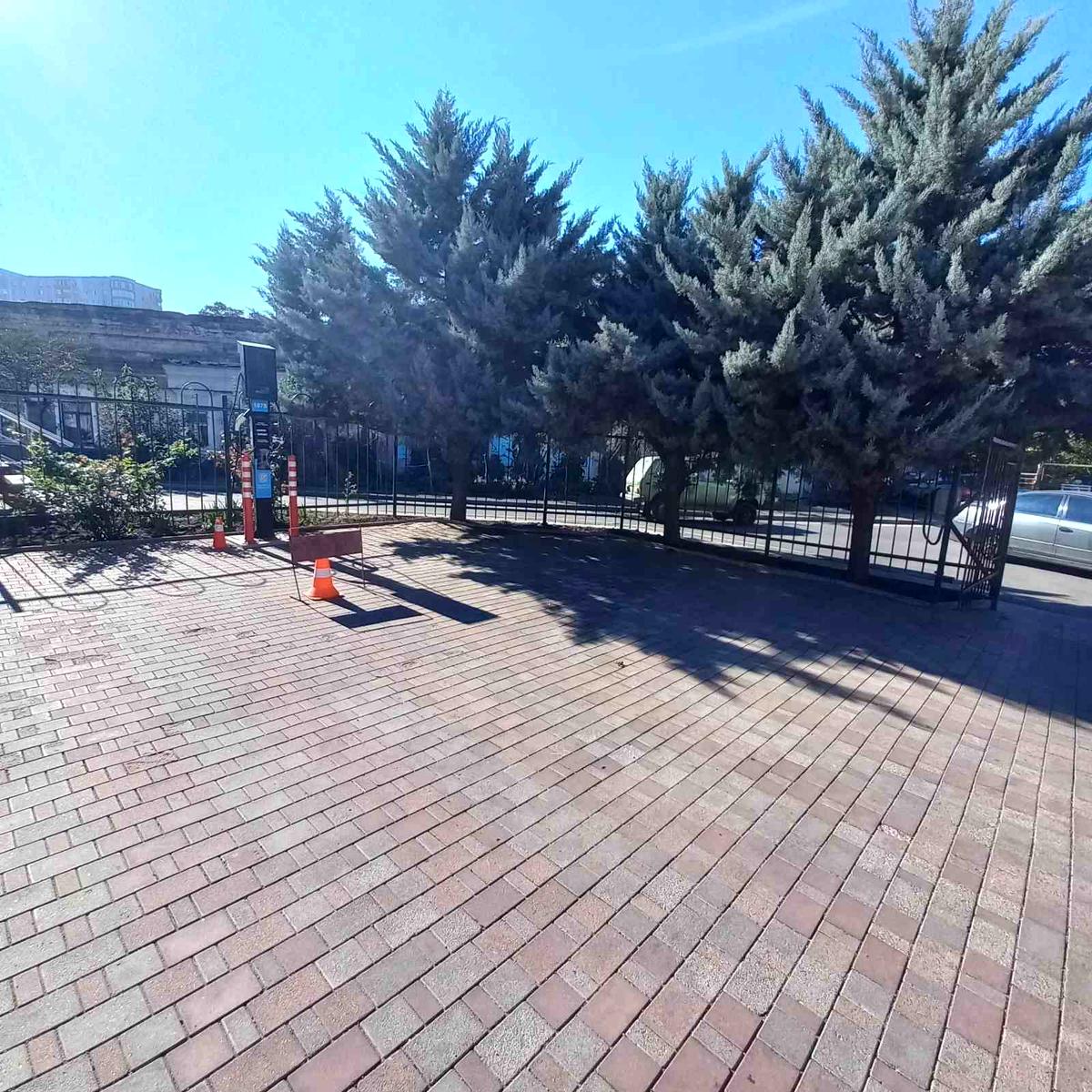 1843679775024040