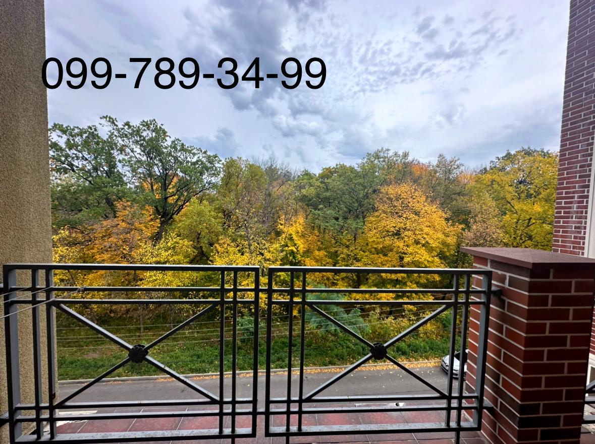 1845404535062405