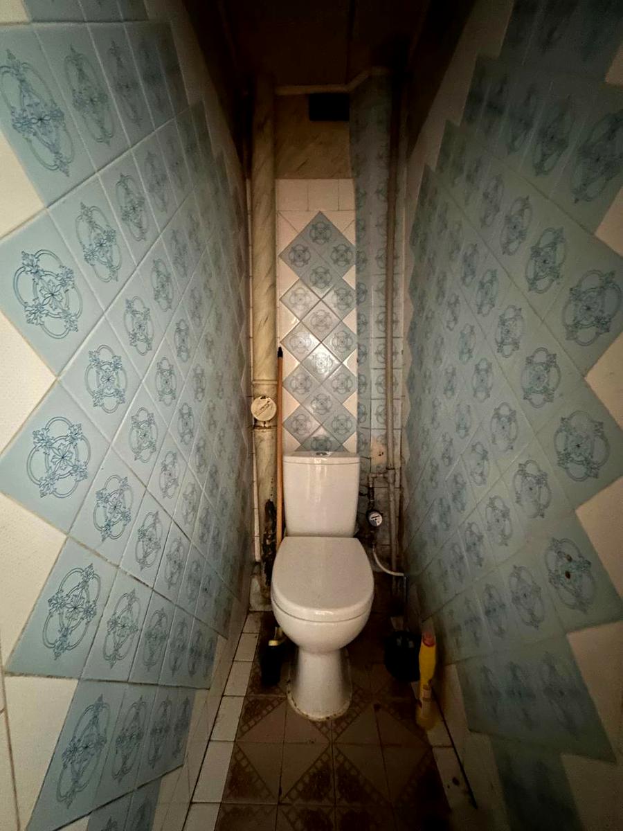 1835814019685407