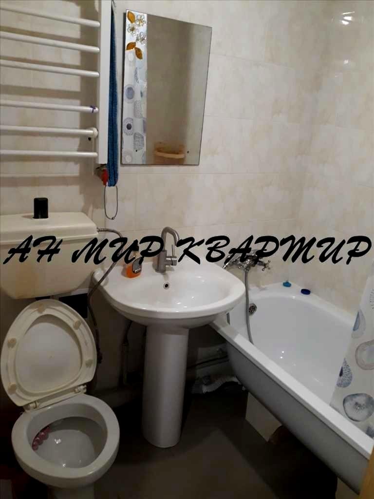 1844517267004415