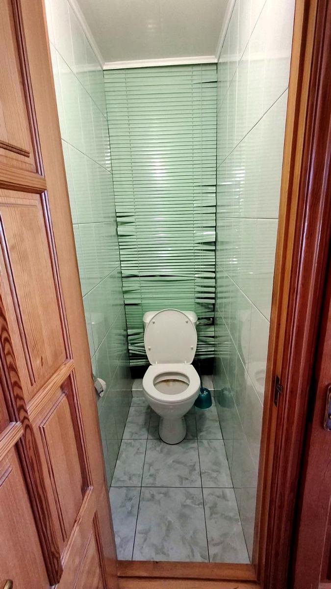 1844146602556418