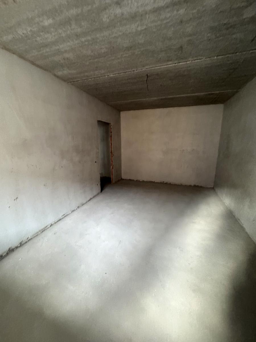 1823972790695042