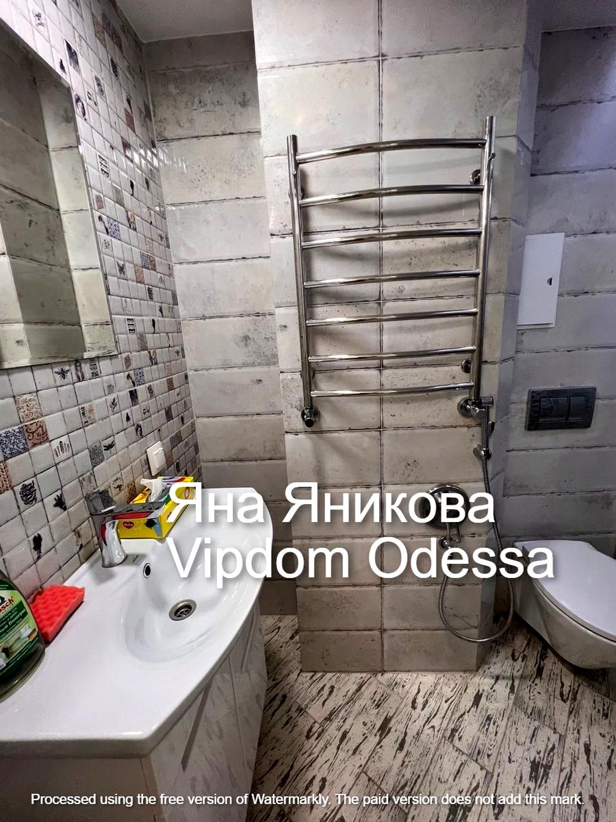 1843438995191042
