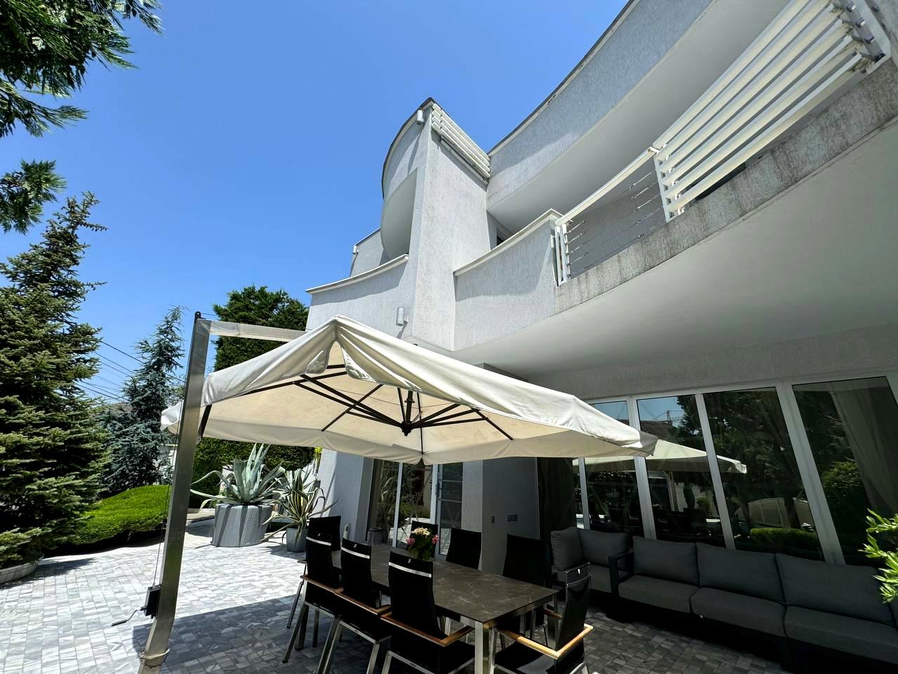 1803013636589420