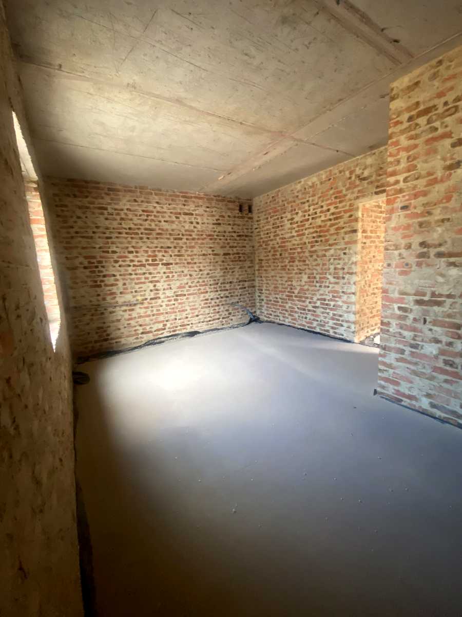 1842955689652422