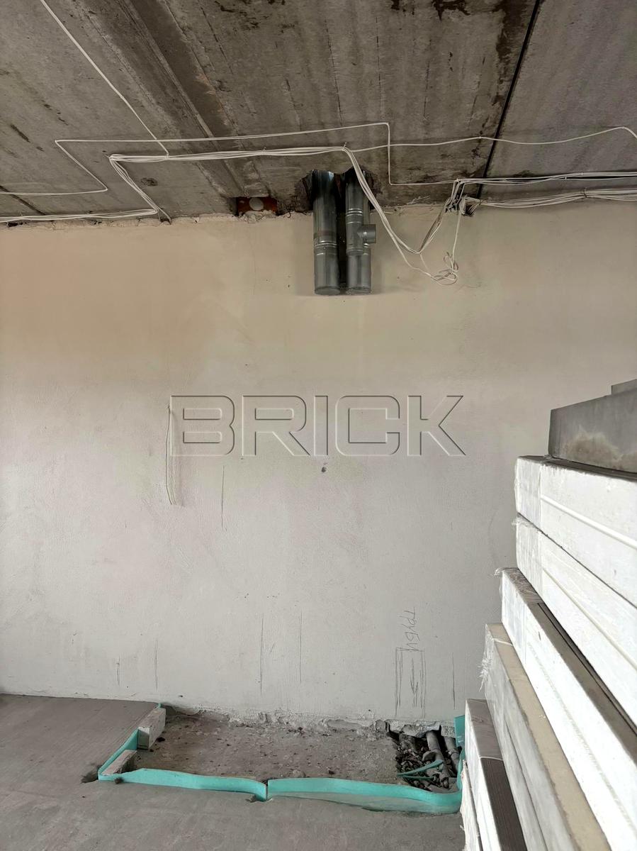 1826574700104424