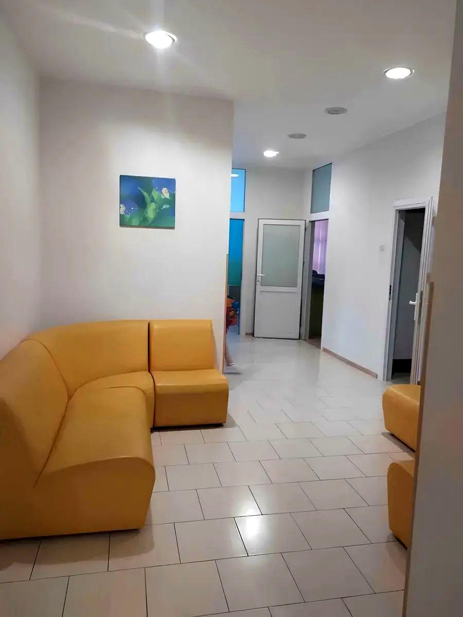 1844694420942429