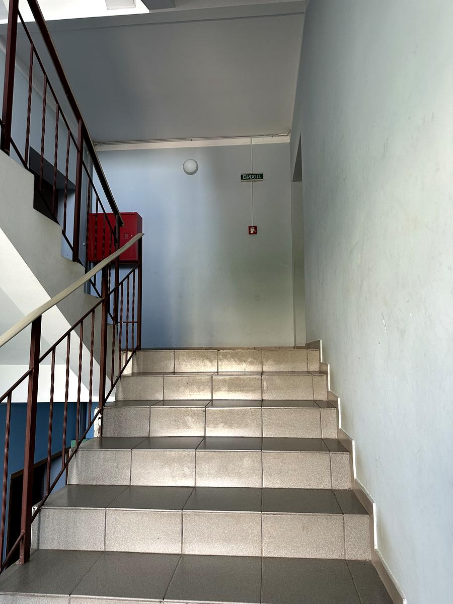1835808609527431