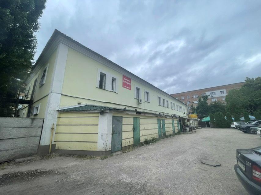 1841429653308433
