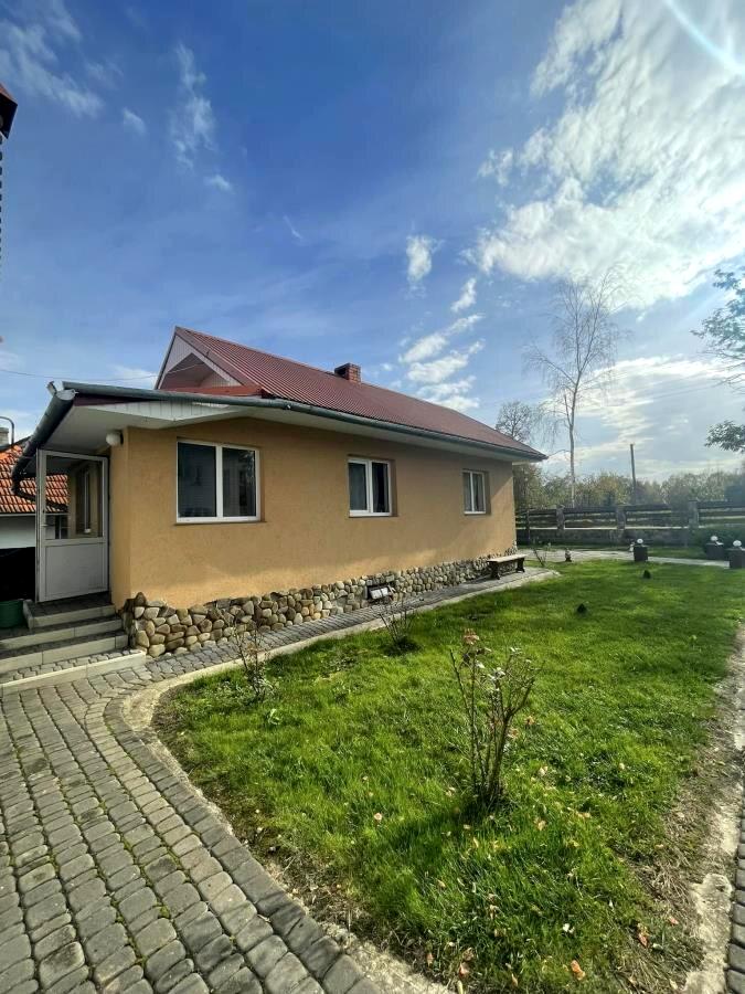 1843058596174435