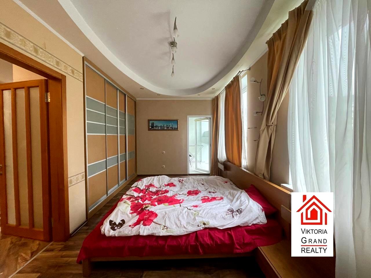 2-комнатная квартира по адресу ул. Тополиная (площадь 90 м²) - Atlanta.ua - фото 9