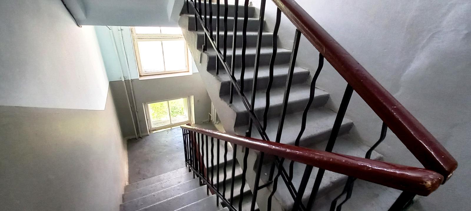 1837638747409442