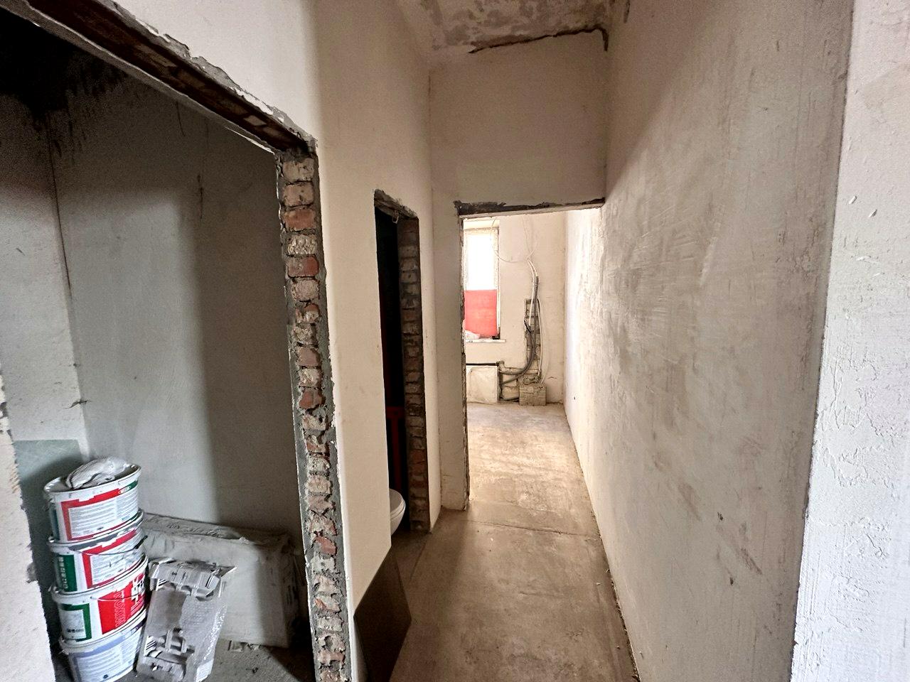 1825116405709450