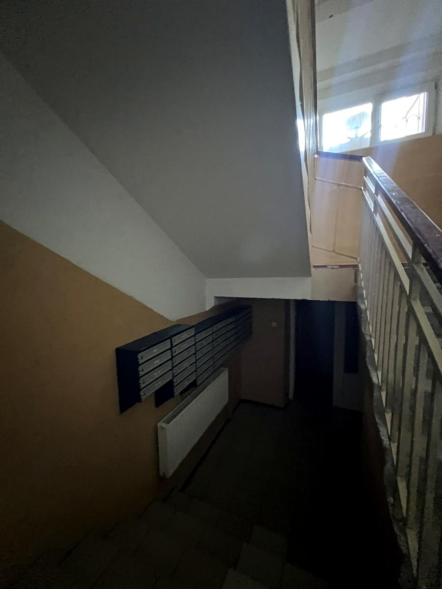 1839727813613455