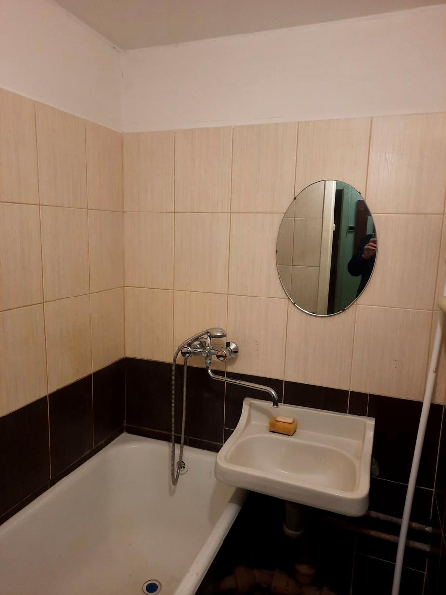 1799204875236458
