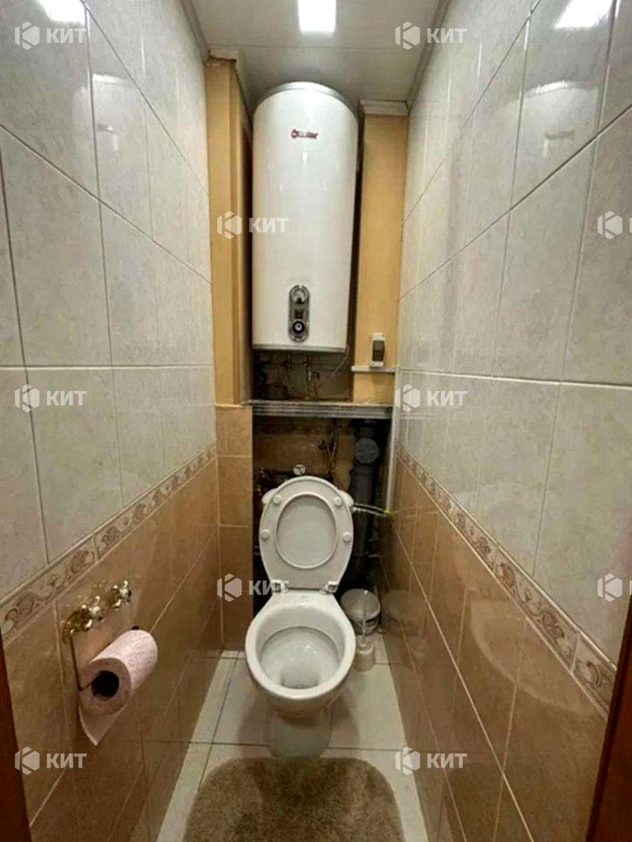 1834710584805467
