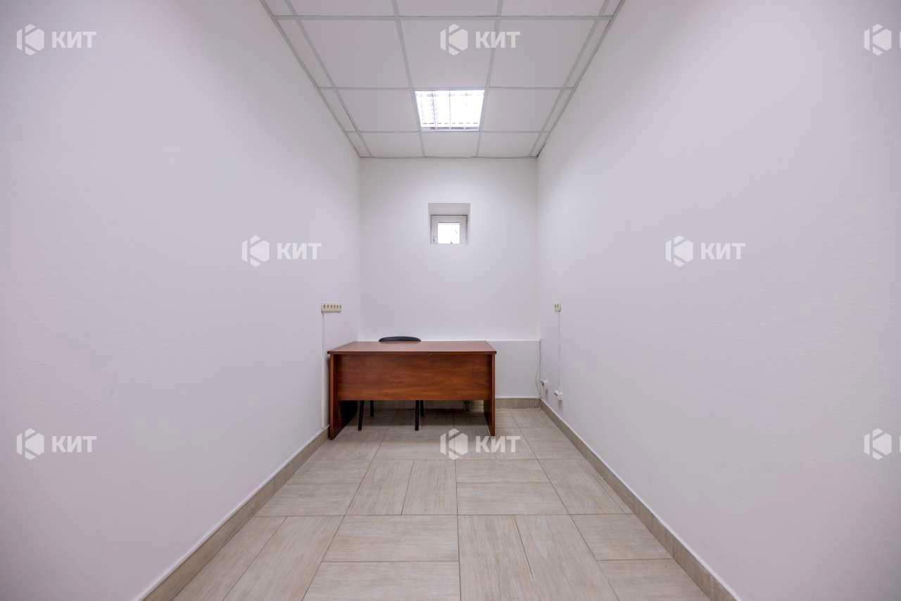 1827028337955468