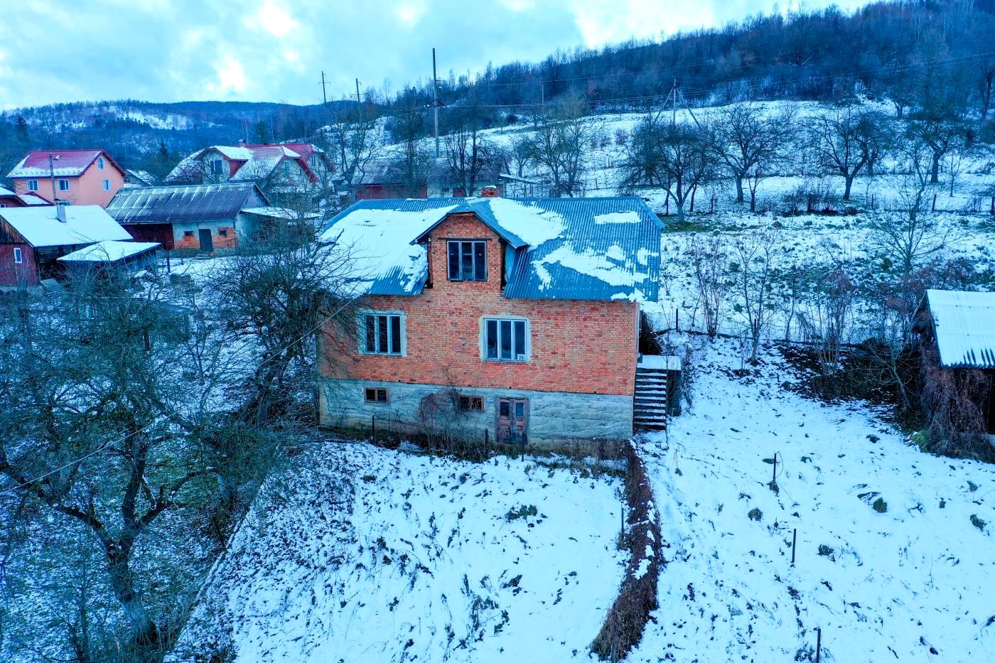1819235948895470