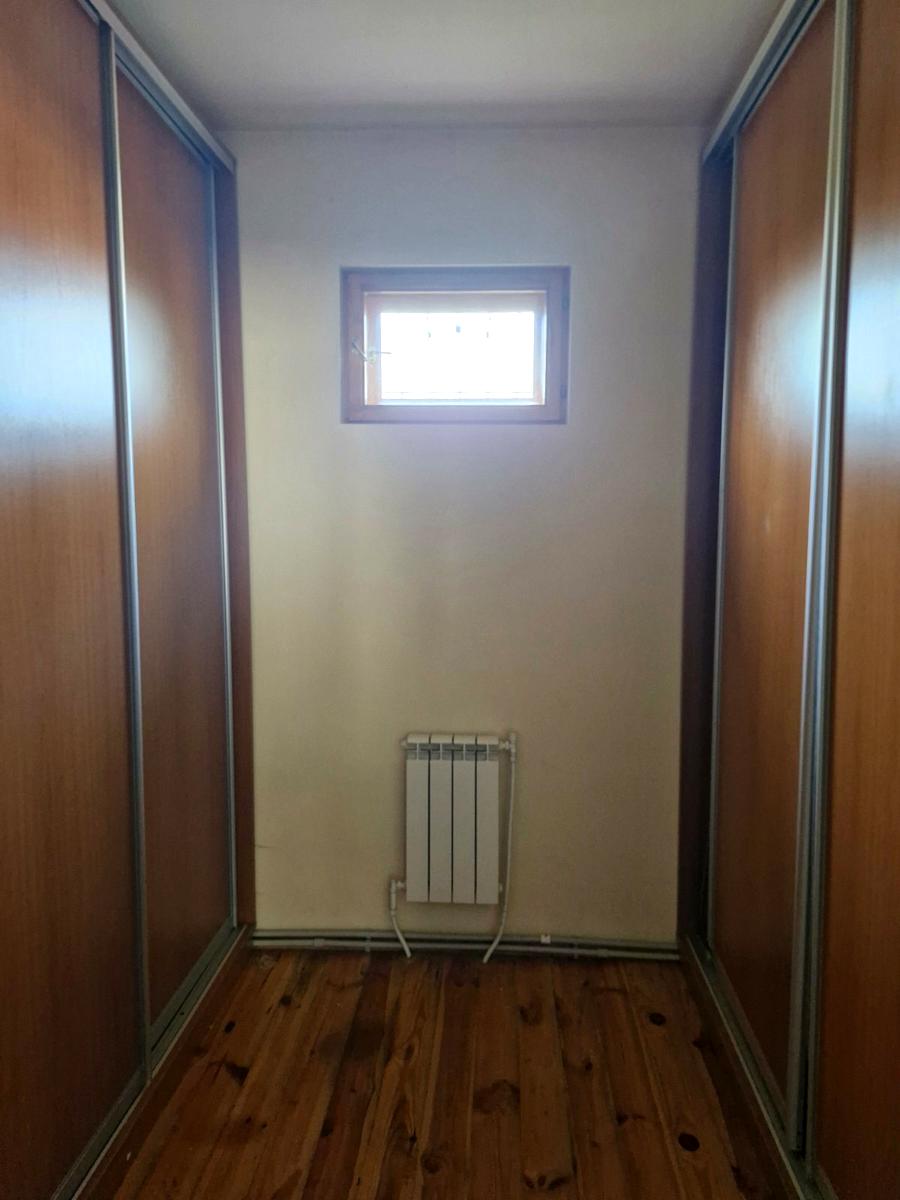 1835838443055471