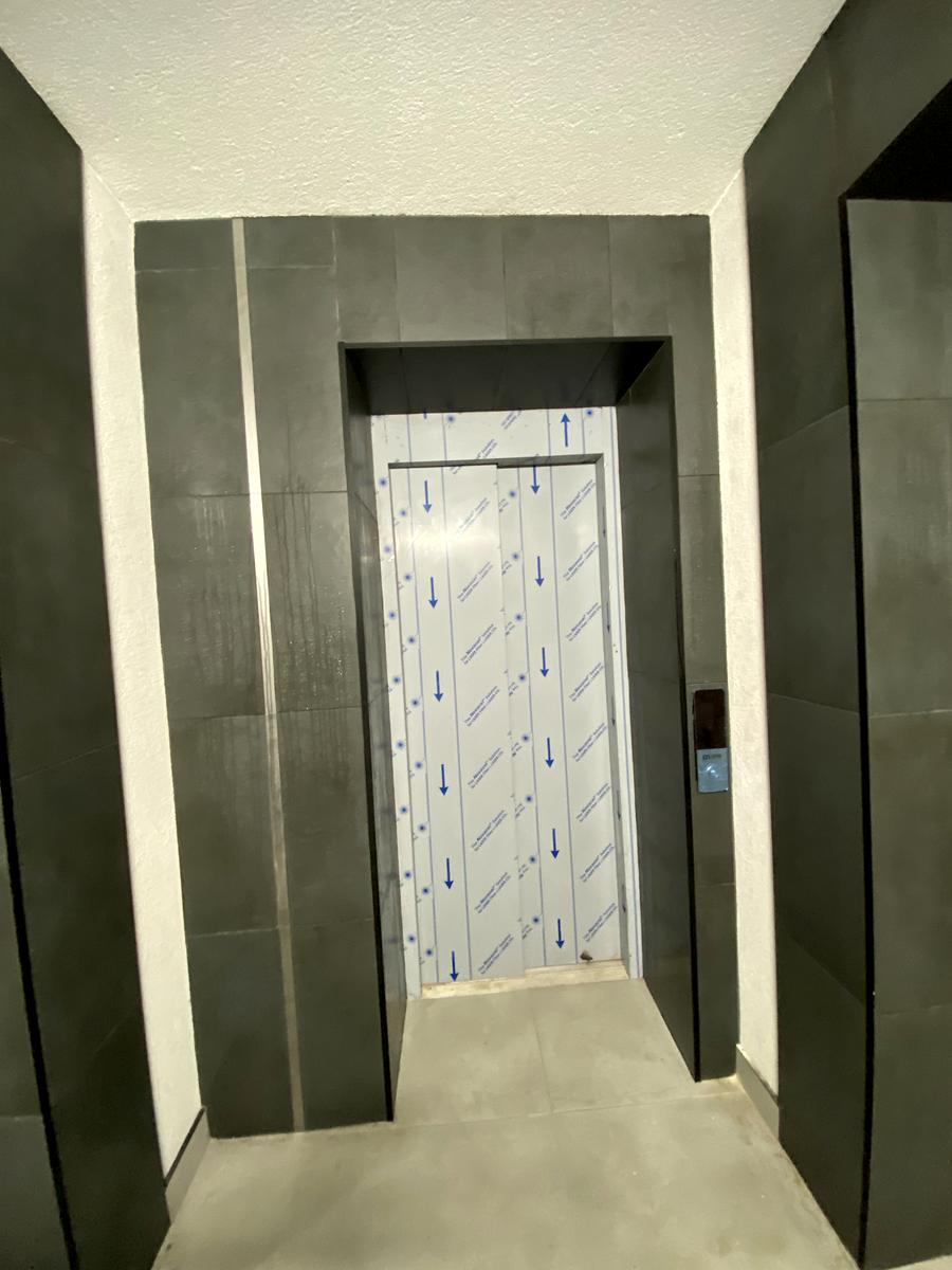 1830804203382473