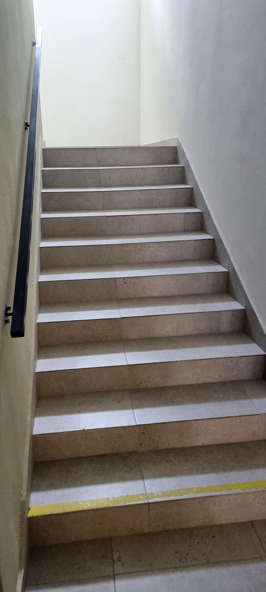 1836380374325475