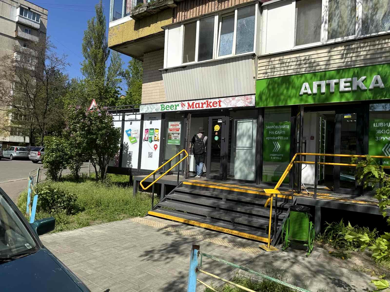 Комерційна нерухомість за адресою вул. Автозаводська (площа 138 м²) - Atlanta.ua