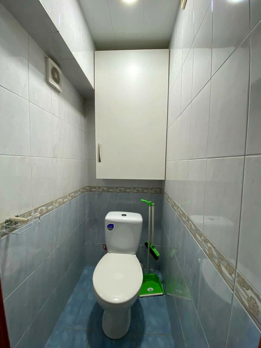1795128869824481