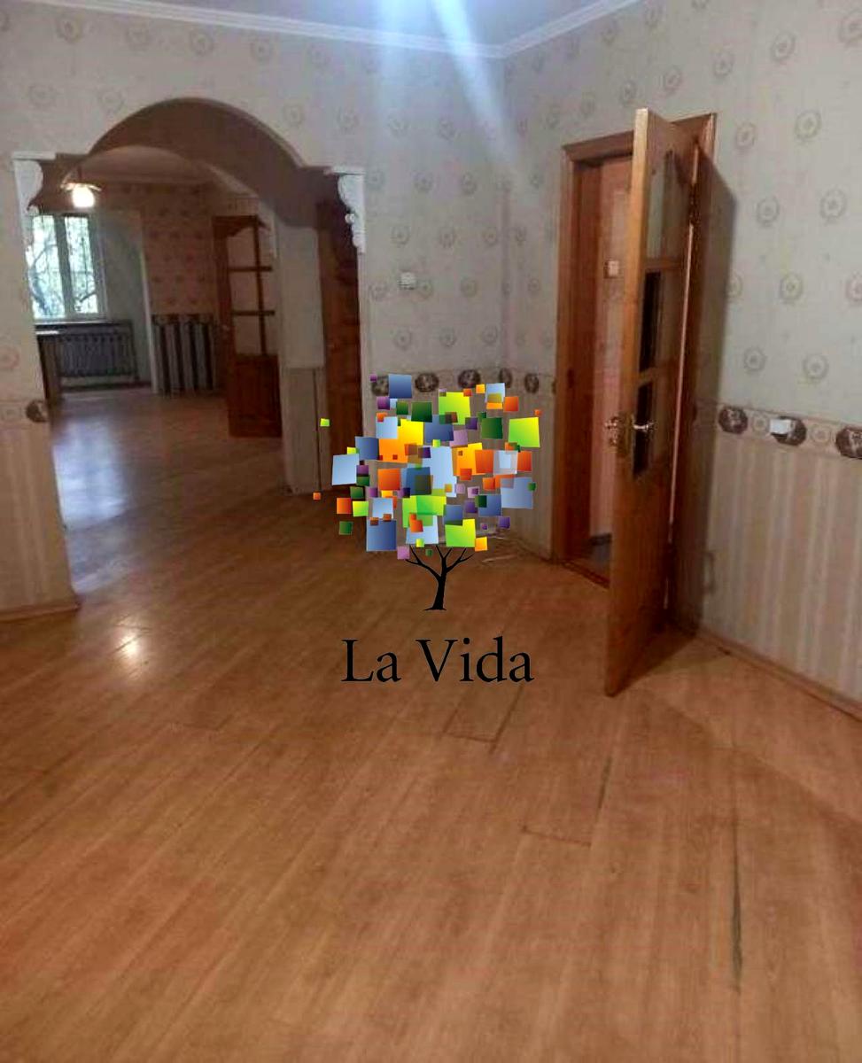 1837337697172483