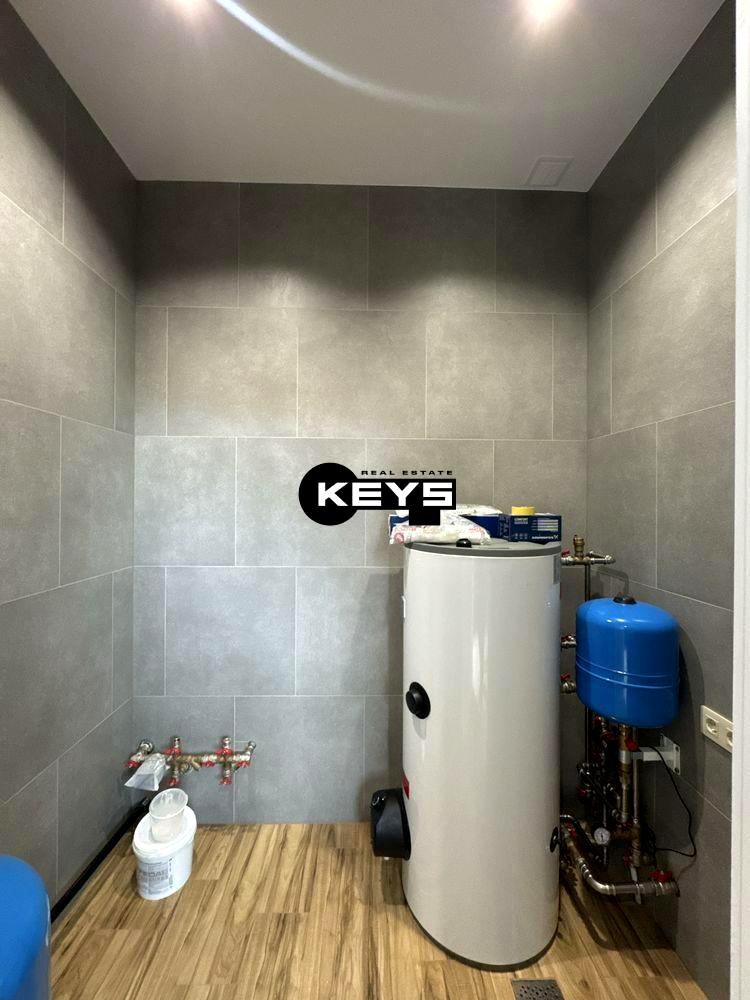 1842245292724485