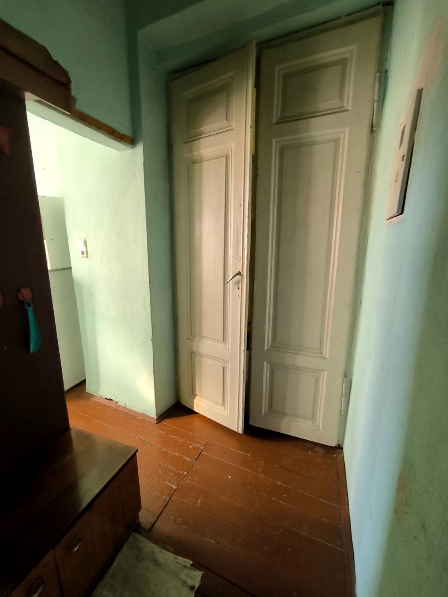 1846590636618490