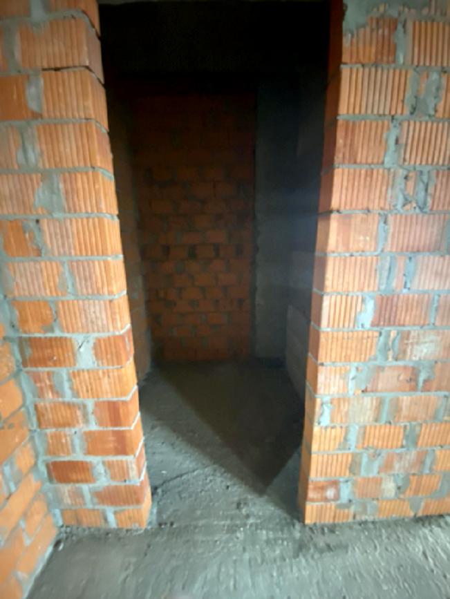 1834550746633050