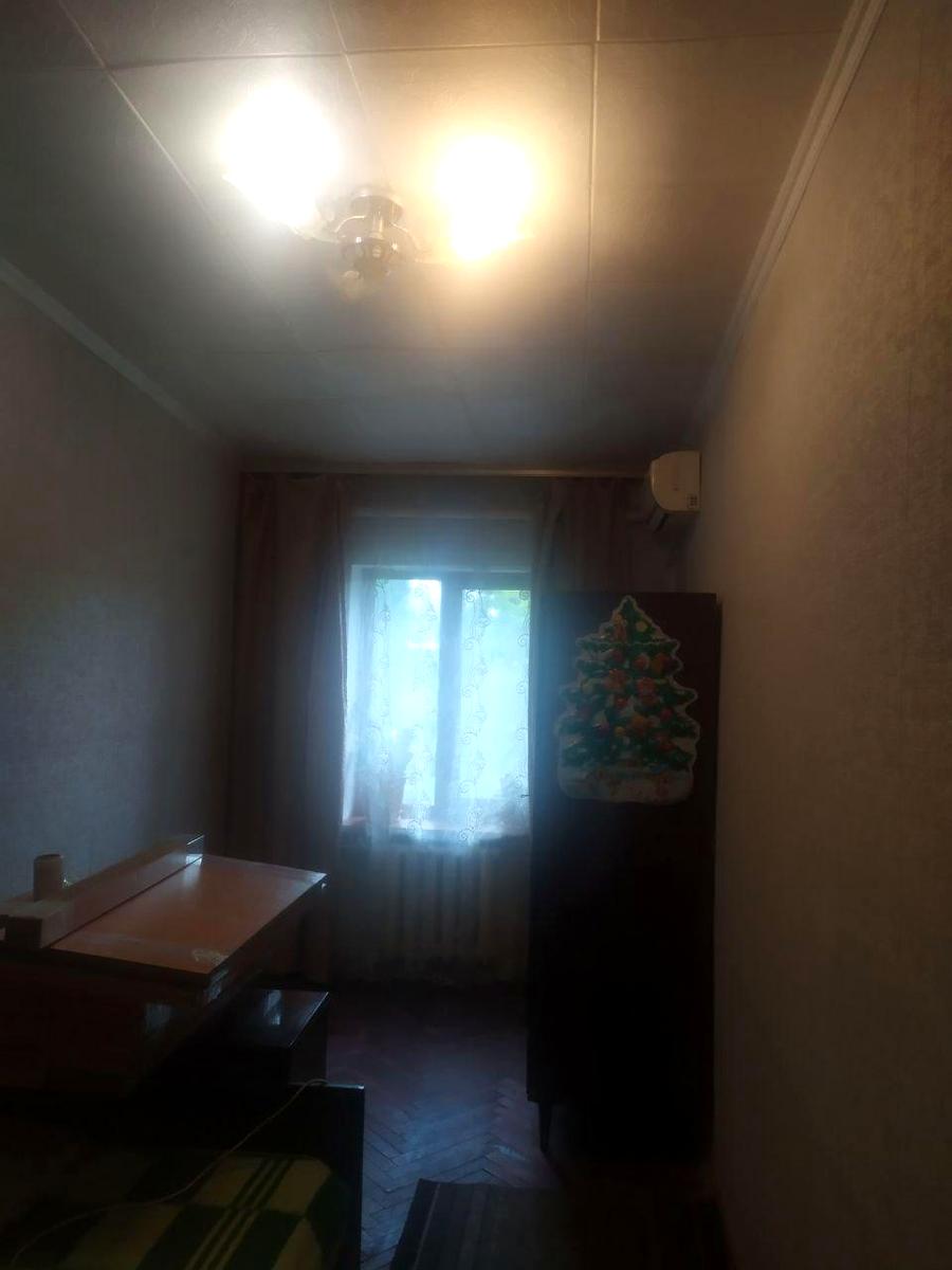 1843579973036504