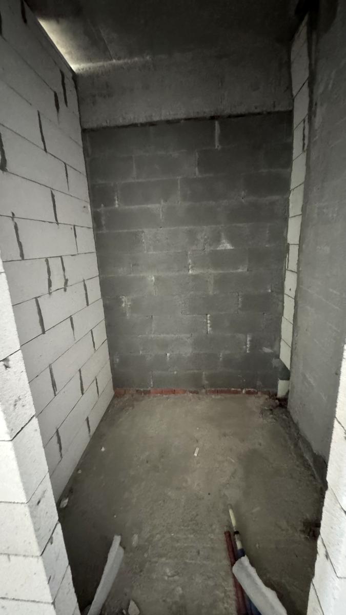 1839708355036506
