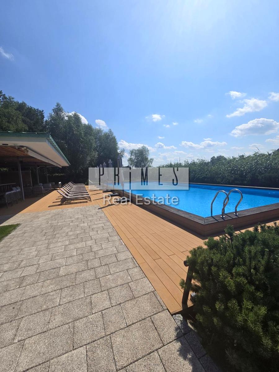 Дом по адресу (площадь 550 м²) - Atlanta.ua