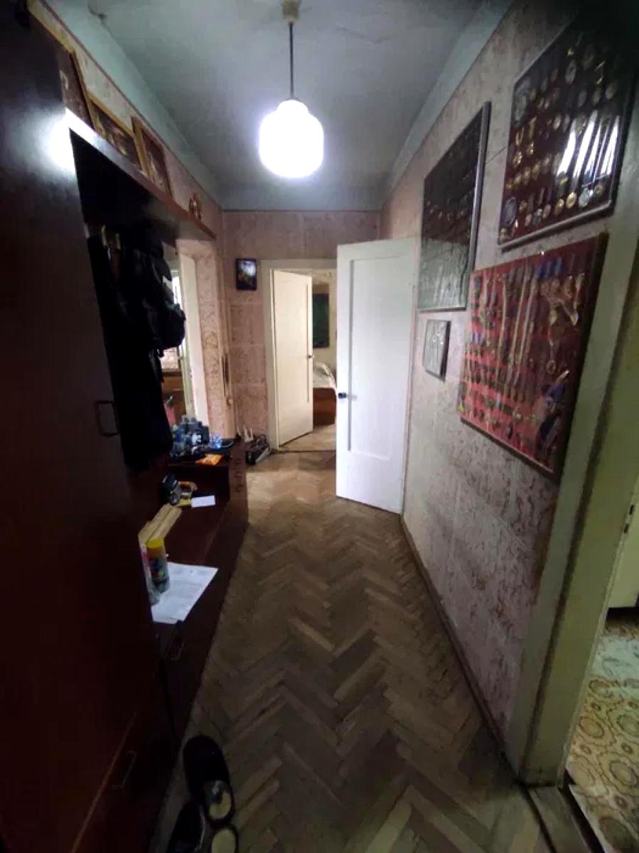 1842421933541515