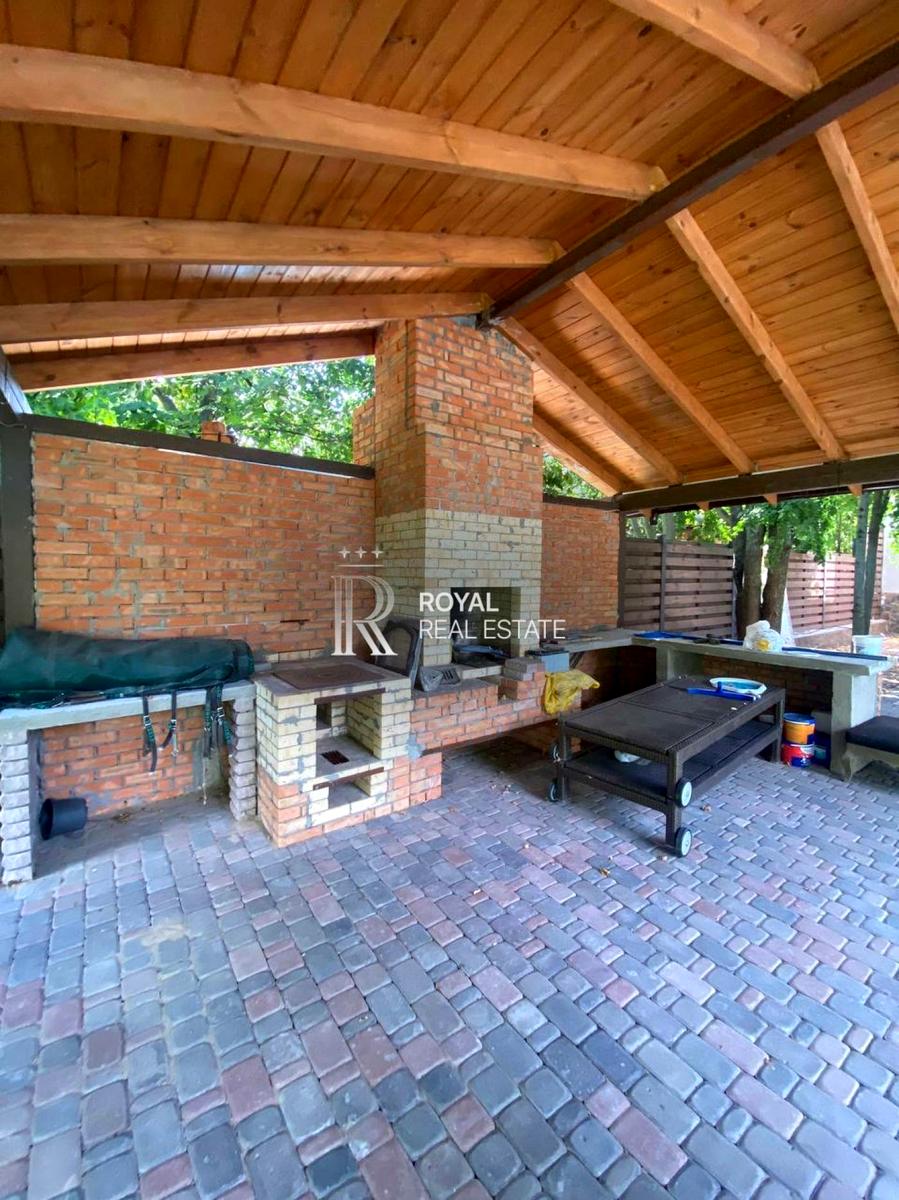 1836917339355518