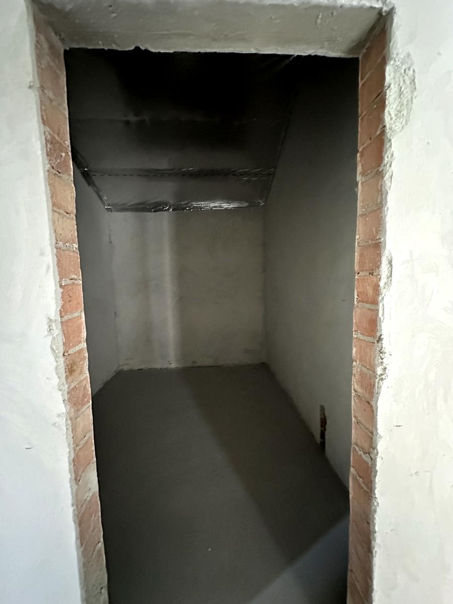1835094230968524