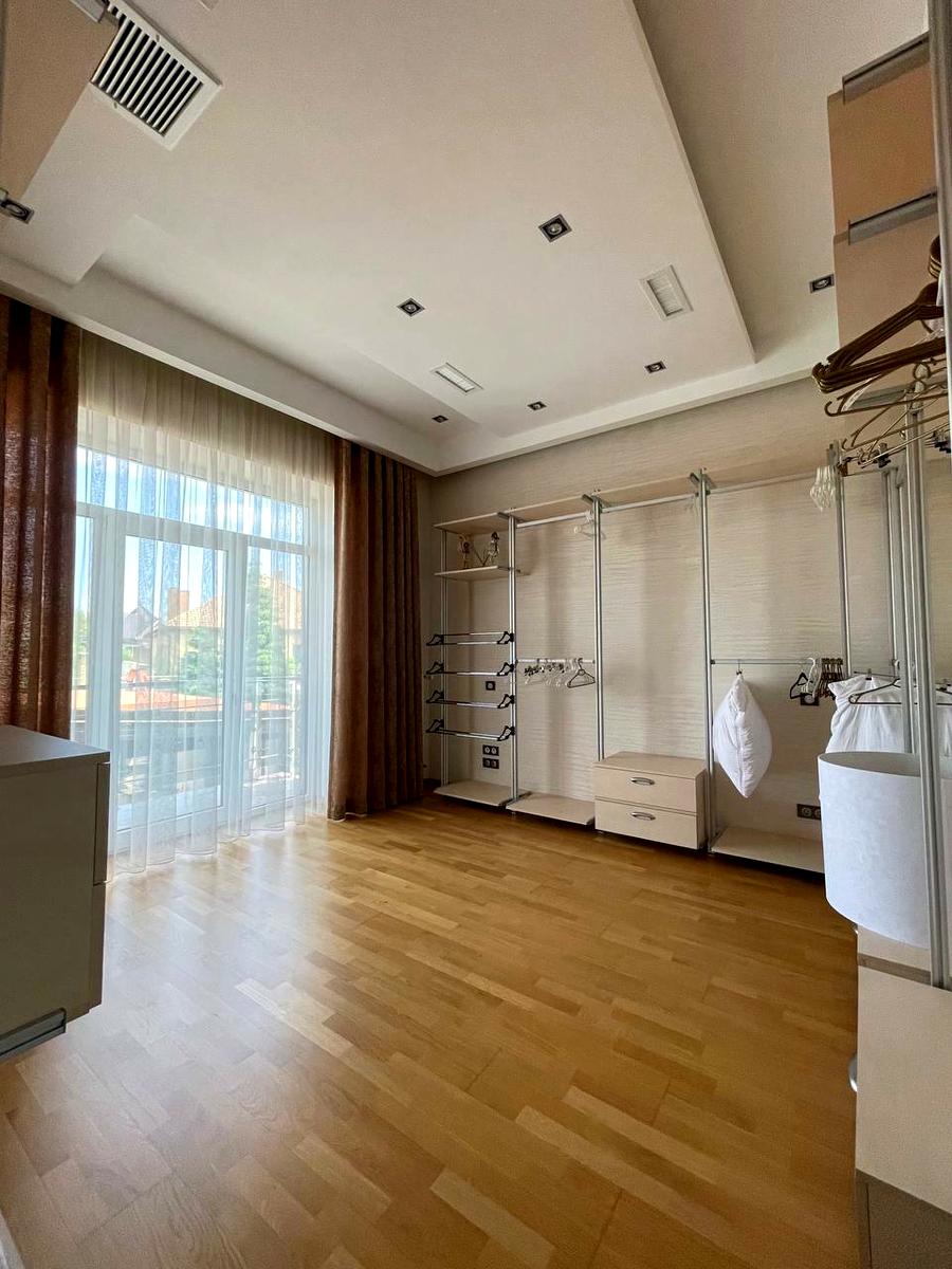 Дом по адресу ул. Пригородская (площадь 650 м²) - Atlanta.ua - фото 21