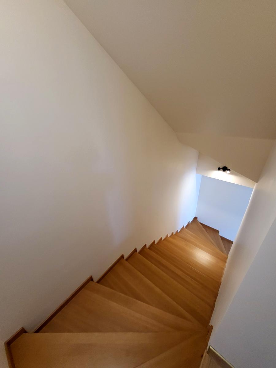 1837809074301528