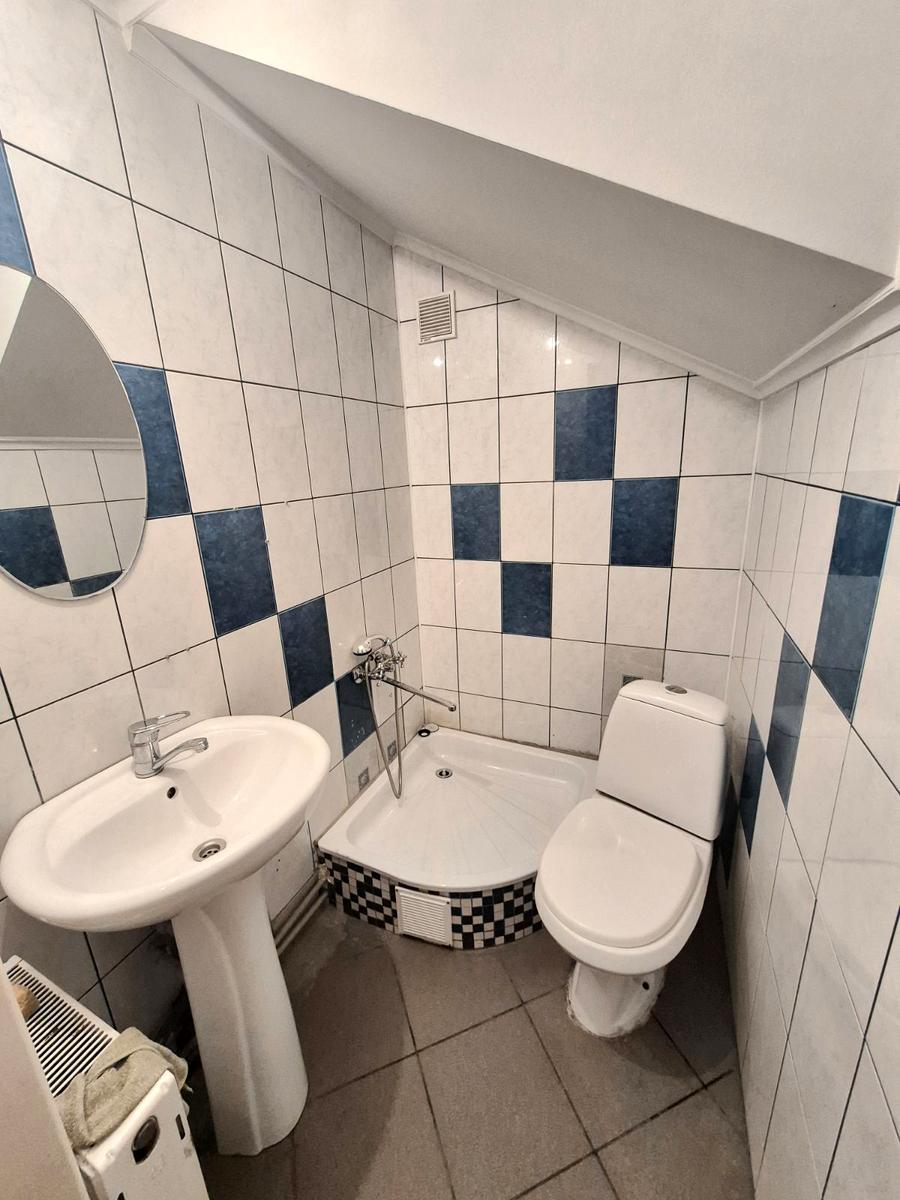 1842993545435532