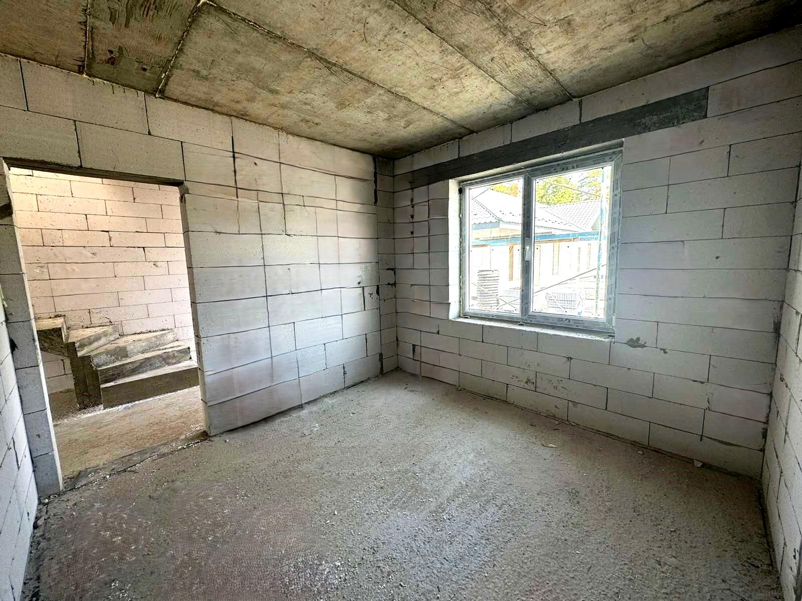 1840080803954535