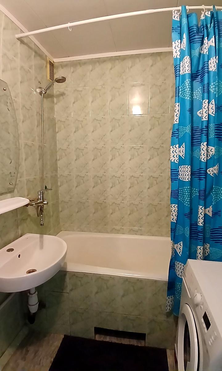 1845517886586054
