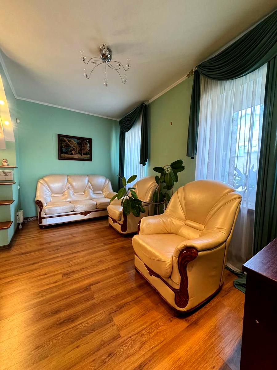 Дом по адресу ул. Днепровская (площадь 290 м²) - Atlanta.ua - фото 3